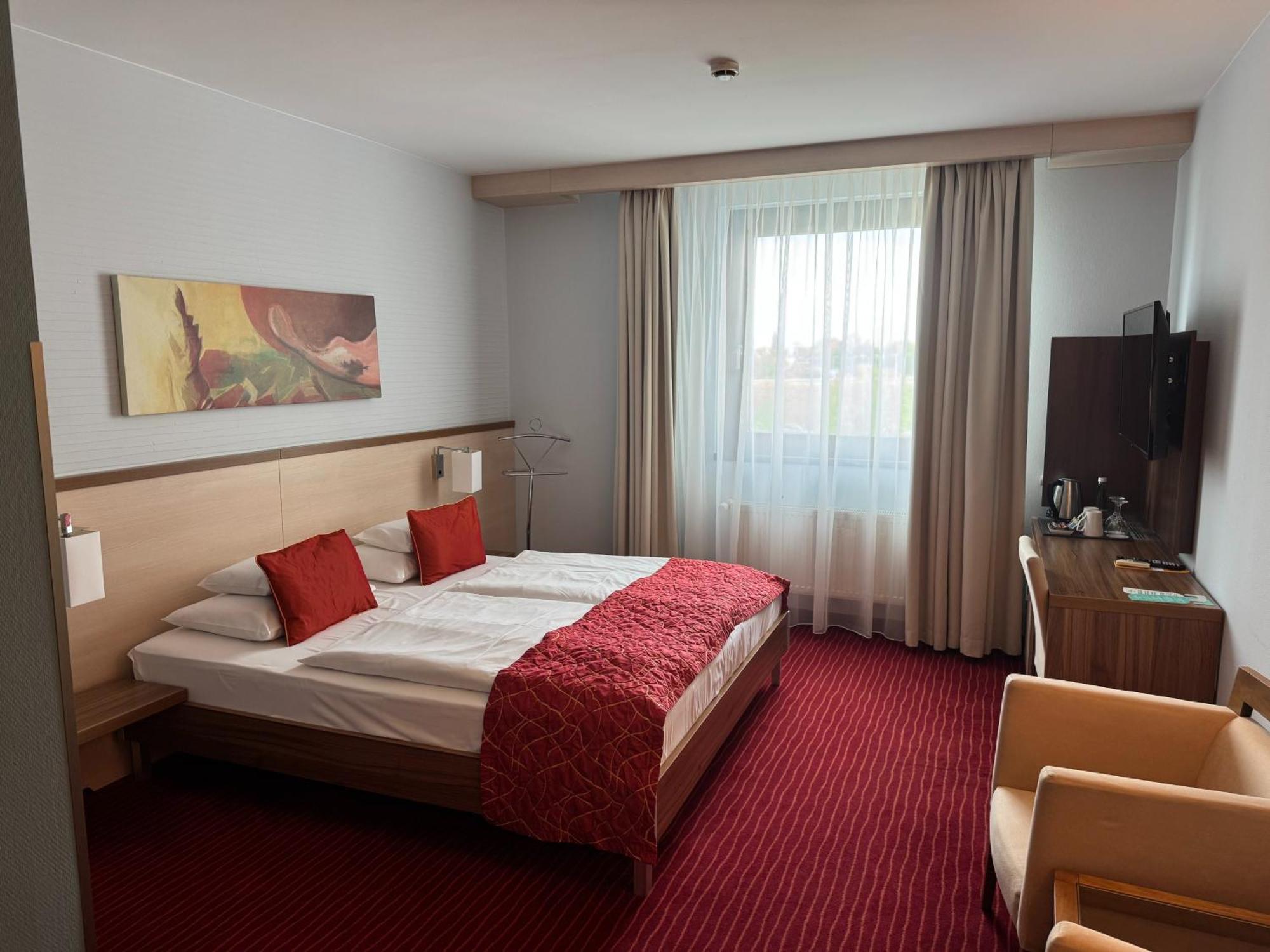 Hotel Famulus Дьєр Екстер'єр фото